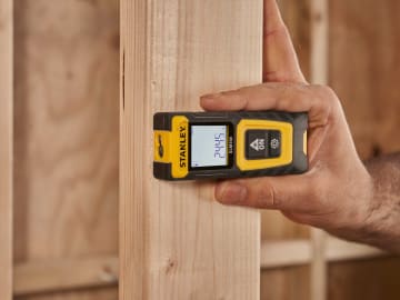Stanley | SLM100 Laser Distance Measure 30m