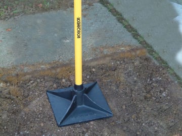 Roughneck | 64-379 Earth Rammer (Tamper) with Fibreglass Handle 4.5kg (10 lb)