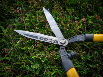 Roughneck | XT Pro Hedge Shears 635mm