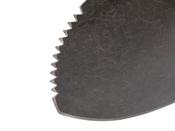 Roughneck | Sharp Edge Round Shovel, Long Handle
