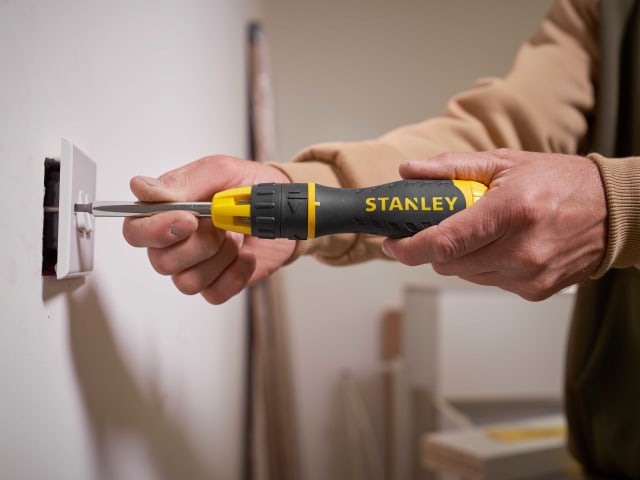 Stanley Multibit Ratchet Screwdriver & 10 Bits