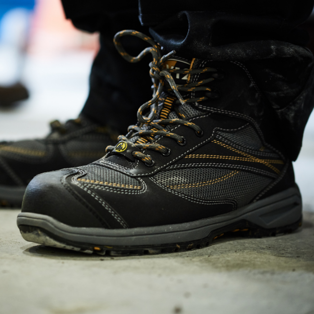 V12 Torque IGS Grey Womens Hiker Boot S1P HRO SRC